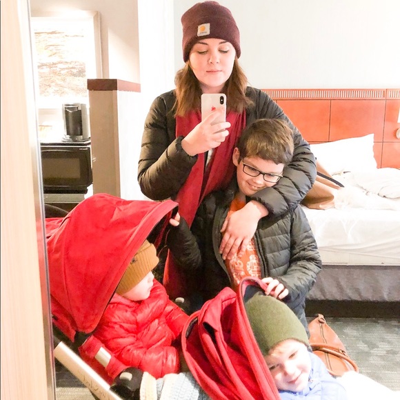 Meet your Posher, Dana - Picture 1 of 1